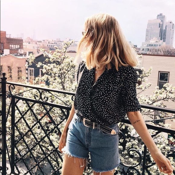 Uniqlo Tops - Uniqlo Top